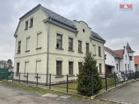 Pronájem Byt 1+kk, Nádražní, Zákupy, okres Česká Lípa