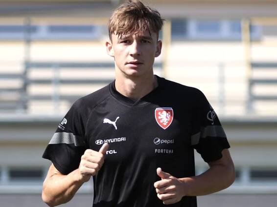 Jednadvacítka - Sport.cz