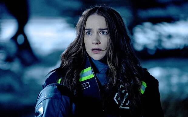 Melanie Scrofano - Actress
