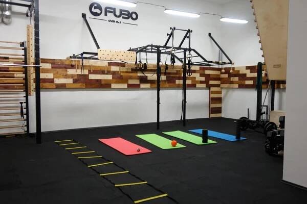 Kruhové tréninky FUBO Gym Hradec Králové - skupinové lekce, které tě budou bavit