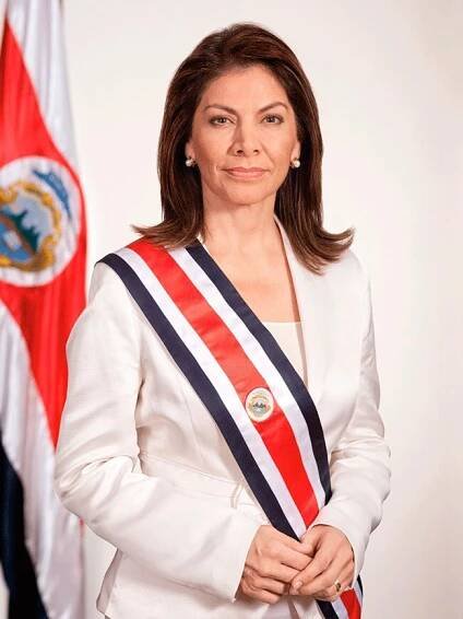 Soubor:Laura 4.jpg – Wikipedie