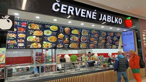 ČERVENÉ JABLKO foto 3