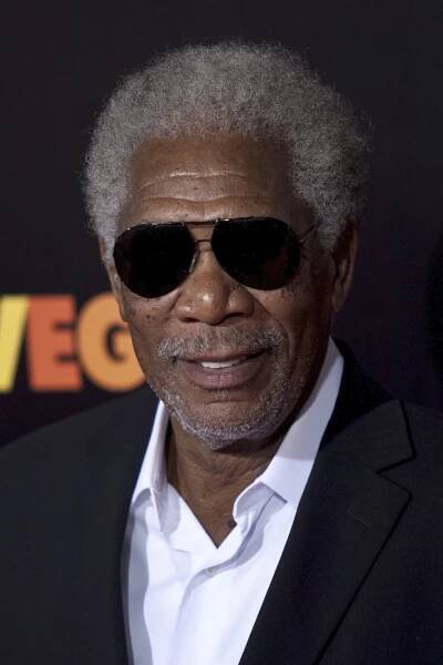 Morgan Freeman obviněn ze sexuálního obtěžování! Zvedal holkám sukně a hledal kalhotky