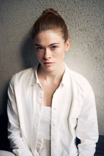 agentur hahlweg - Pauline Rénevier