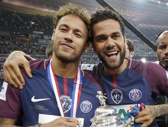 Daniel Alves - Sport.cz