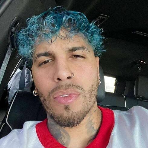 How Tall is Rauw Alejandro? Girlfriend, Tour, Songs, Net Worth, Height, Age, Concert