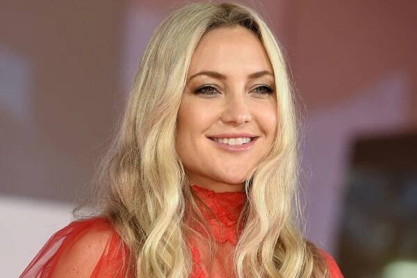 Kate Hudson Proves You Can Actually Look Like a Grown-Up in Pigtails — See Photo