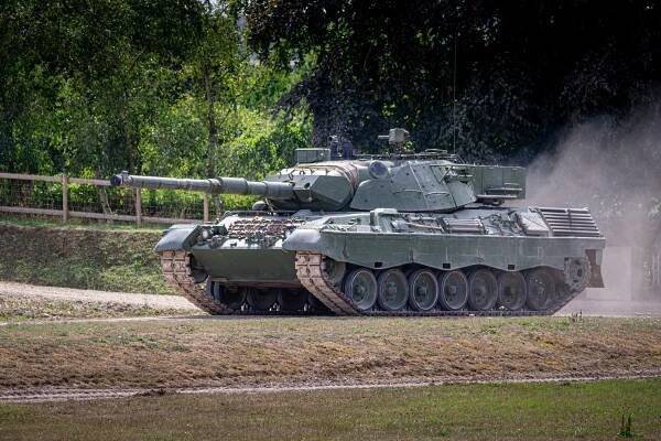 Neznámý dárce v Belgii koupil desítky tanků Leopard 1, pošle je na Ukrajinu