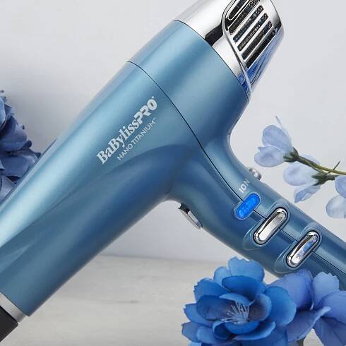 BaBylissPRO® Nano TitaniumTM Professional High-Speed Dual Ionic Dryer