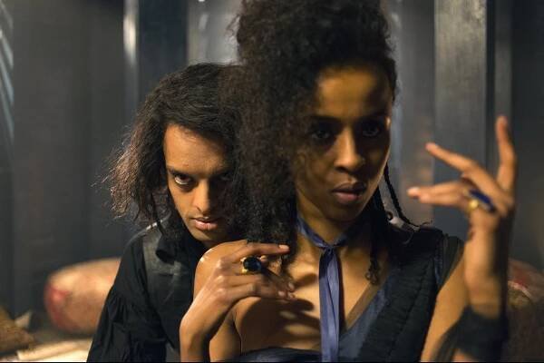Tom Reed, Yusra Warsama - Drákula - Kupčení s osudem - Z filmu