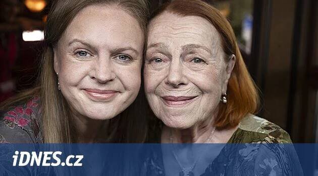 Neslyšně jsem se chechtala, vzpomíná Janžurová na dceřin nápad s dokumentem - iDNES.cz