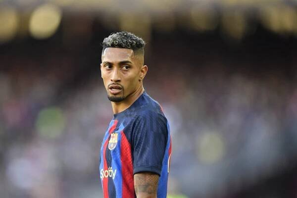 Raphinha and Ferran Torres both want to stay amid Arsenal links - Get Football News