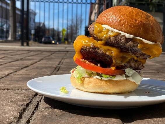 Roadside+Burger.jpg