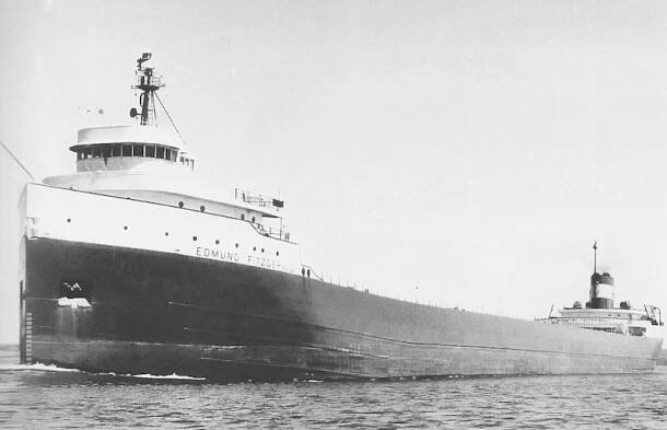 Ztroskotání lodi SS Edmund Fitzgerald: Na Hořejším jezeře zasáhla obrovskou nákladní loď silná bouře a jedenáctimetrové vlny – G.cz