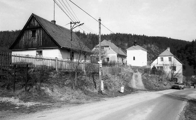 Rabštejn nad Střelou, kaple Panny Marie Loretánské pod Dolejší branou; foto Karel Kuča 2000.