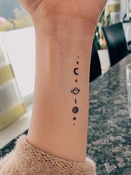 Realistic Temporary Tattoos for Women - 60 Sheets Tiny Small Removable Adult Fake Tattoos,185 Pcs Minimalist Waterproof Inspirational Quotes Words Wild Flower F… | Hand tattoos, Small tattoos, Tattoos