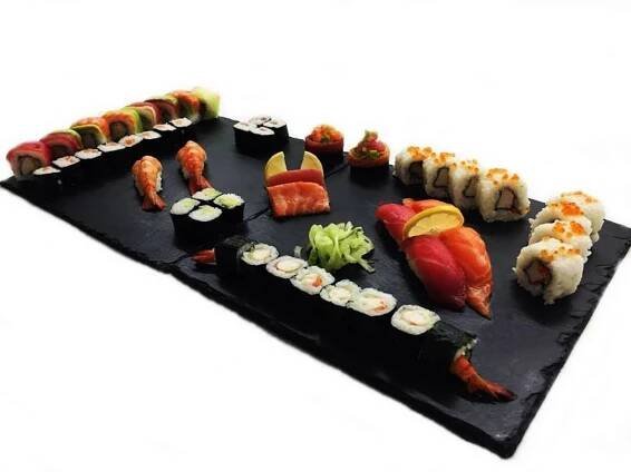 Sushi Shikigami Ústí nad Labem | Apetee