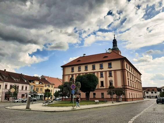 Sušice: jednoho stavitele vil z města sirek zabili nacisti, druhého týrali komunisti