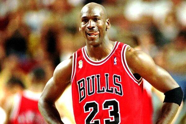 Michael Jordan at the end of a Bulls game against the Super Sonics