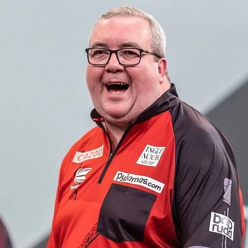Stephen Bunting beats Michael van Gerwen to finally win first major PDC title