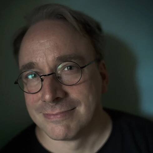 Linus Torvalds still uses an AMD RX 580 from 2017 — also ditches Apple Silicon for an Intel laptop