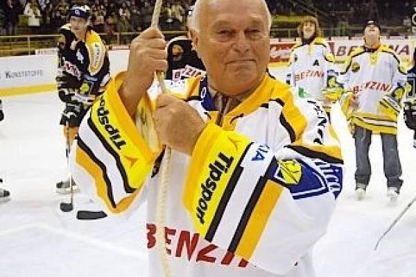 Profil hráče Vladimír Kýhos | HC VERVA Litvínov