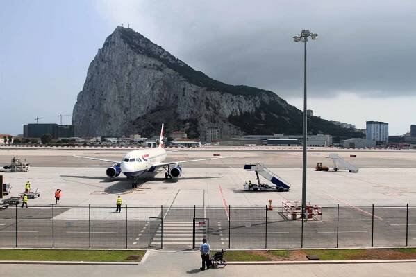 Just the Pictures (Great Britain) | The Wolff Chronicles