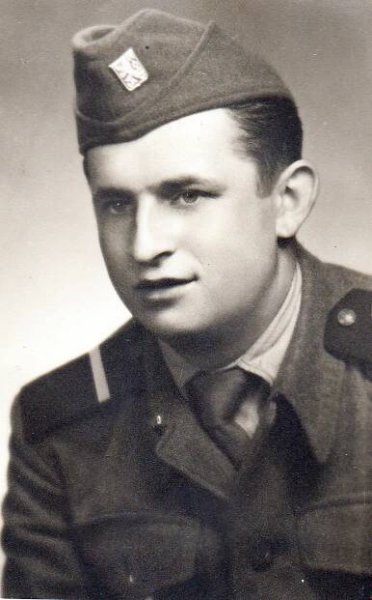 Ladislav Jůna v uniformě PTP