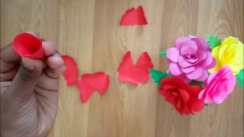 Jak udělat papírové květiny - Růže / růže z papíru/Jednoduchá růže/papírové květiny