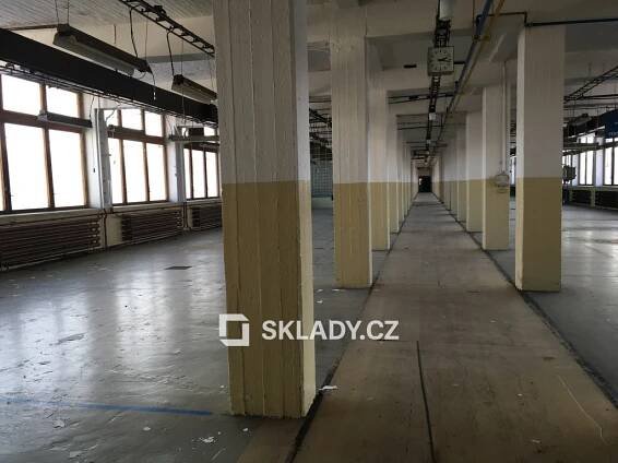 Pronájem Komerční Kbely, okres území Hlavního města Prahy, 1 800 m² | Sklady.cz