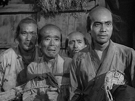 Kamatari Fujiwara, Bokuzen Hidari, Yoshio Kosugi, and Yoshio Tsuchiya in Sedm samurajů (1954)