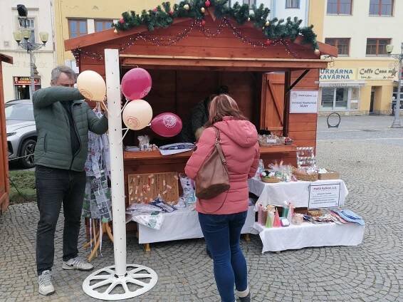 Vánoční trhy ve Vyškově odstartovaly. Podívejte se, jak to na nich vypadá