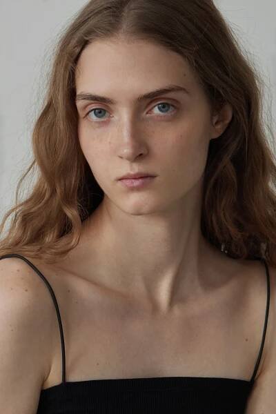 Polina G