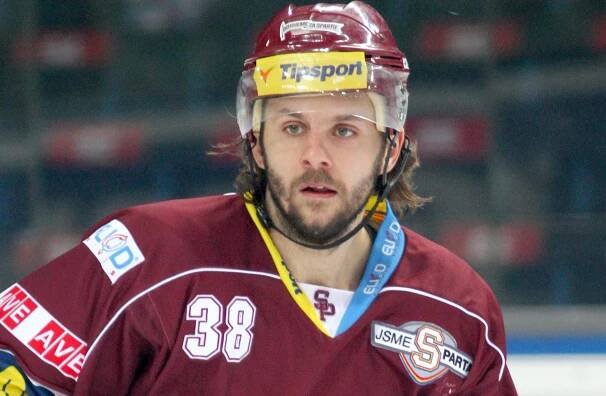 HC Sparta Praha » Hanzlík: Soupeř nás přejel, byl jasně lepší