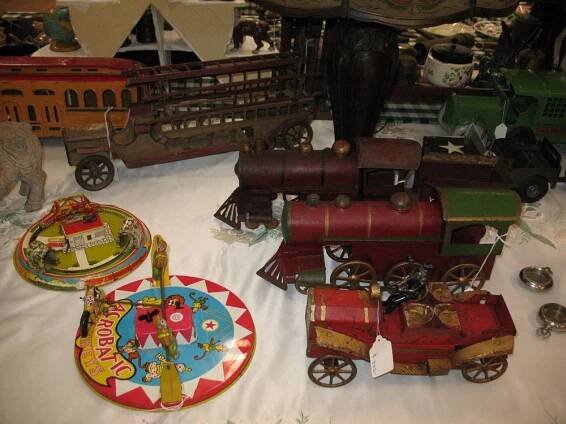 Bucks County Antiques Dealers Association Antique Shows