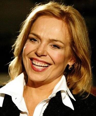 Soubor:Dagmar-Havlova-Veskrnova-TV-show-Bolkoviny (cropped).jpg