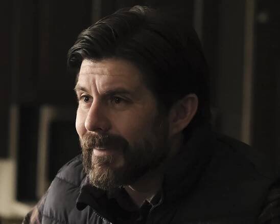 The Crossing - The Androcles Option - Z filmu - Rick Gomez