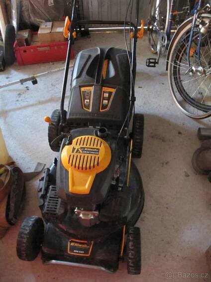 sekačka Riwall 5355 - poškozený motor