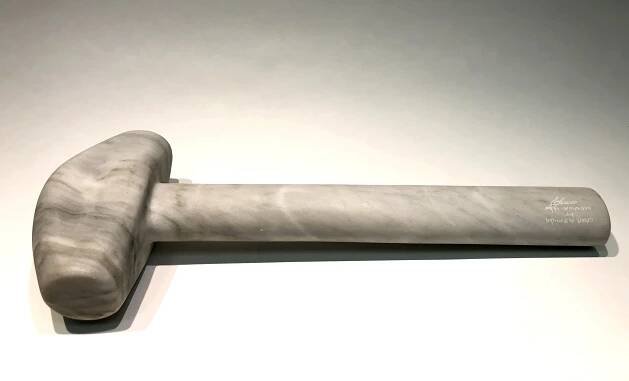 KL_The SledgeHammer-Mega_WhiteMarble_55x20x8cm_02.jpg
