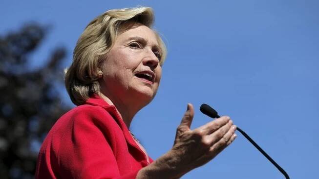 Clintonová se pustila do republikánů kvůli přístupu k ženám
