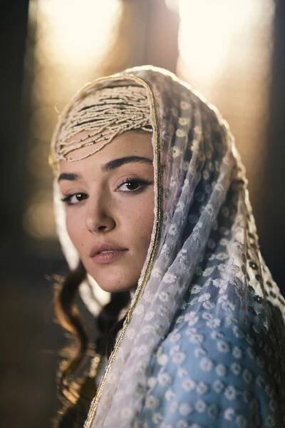 Mest-i Aşk - Promo - Hande Erçel