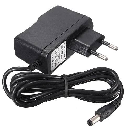 Napájecí adaptér AC 100-240V na DC 9V, 1A
