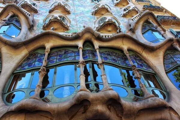 Barcelona Old City: Breaking Down The Best Barrios - Dream Plan Experience