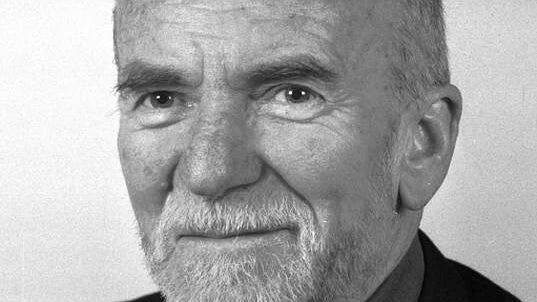 Geniální režisér (68) trpěl depresemi a bylo těžké s ním vyjít. Otec hvězdy Života na zámku těžce nesl i kopačky od Jiráskové