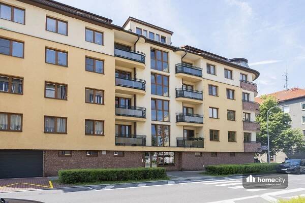 Prodej Byt 3+1, Nerudova, Pardubice - Zelené Předměstí
