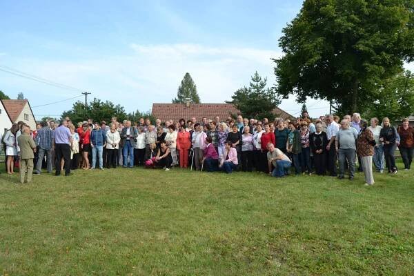 Oficiální stránky obce Kaliště (Vysočina) - Setkání rodáků a přátel obce Kaliště 9.9.2017