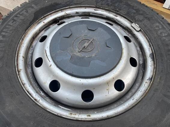 Kompletní sada 5x130 Renault Master/Opel Movano 225/65 R16C