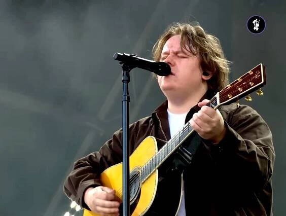 Lewis Capaldi makes emotional career comeback performing brand new single “Survive” at Glastonbury 2025