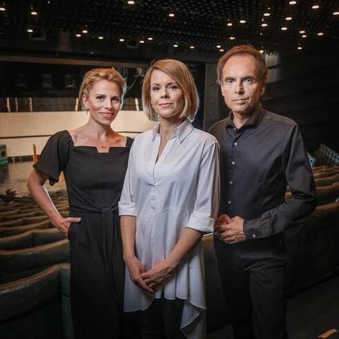 Petra Křížková,  Kateřina Bílková a Jiří Svoboda - tváře zpravodajství stanice ČT3 | foto: Česká televize