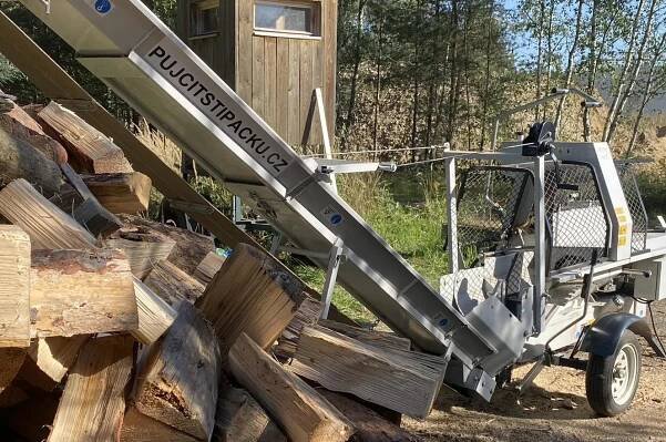 Půjčení štípacího poloautomatu Lumag SSA-400E foto 1